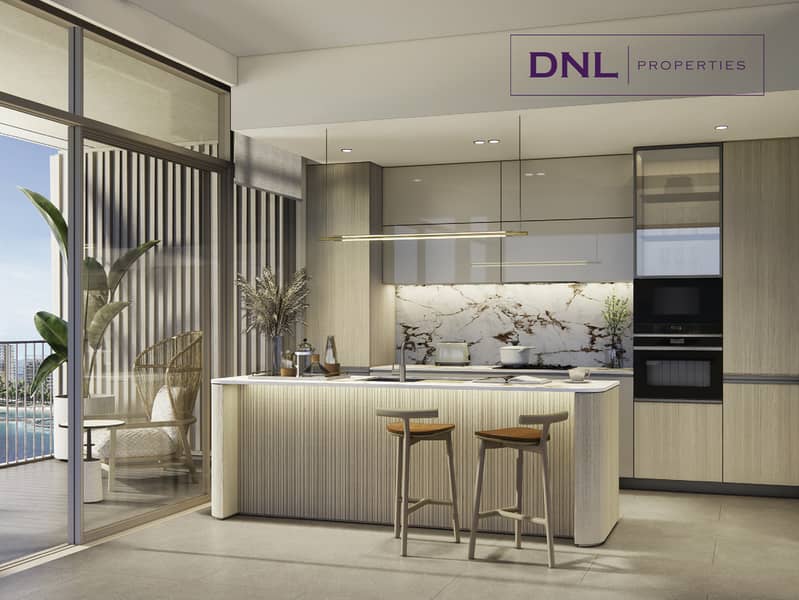 Luxury Living | Waterfront | 4 Bedroom Ensuite - Image 9