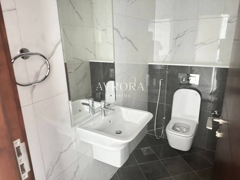 Available | Open View | 1 Month free - Image 6