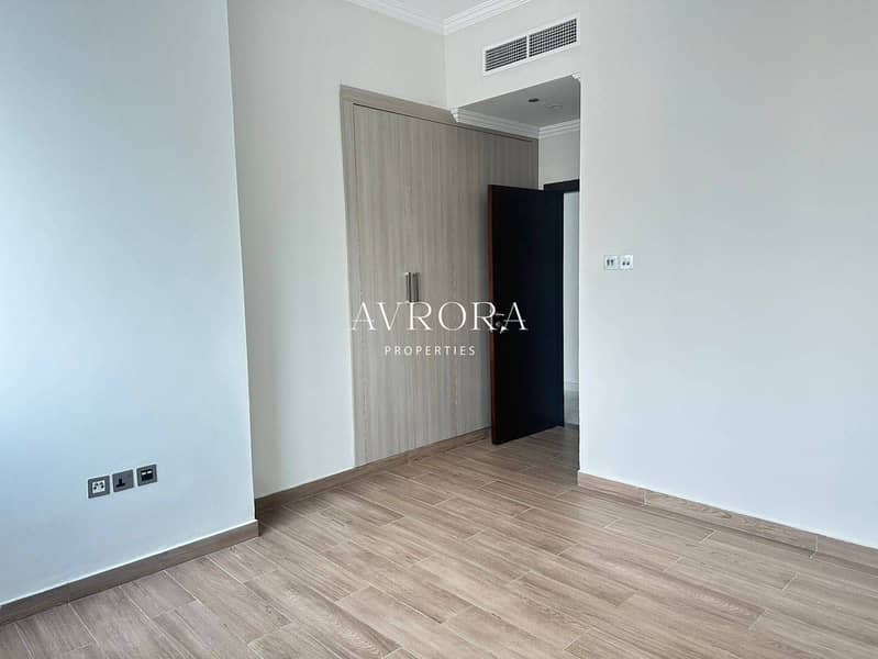 Available | Open View | 1 Month free - Image 13