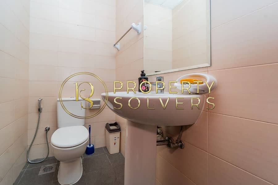 Exclusive Unit | Well Maintained | Spacious Layout - Image 8