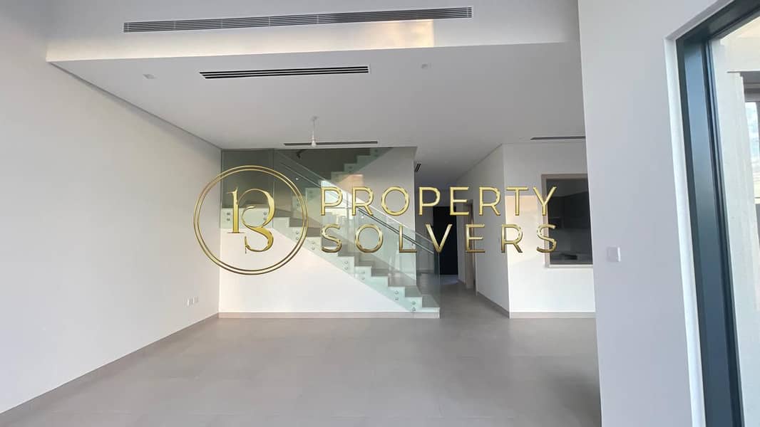 Well Maintained | Huge Balcony I With Maids Room