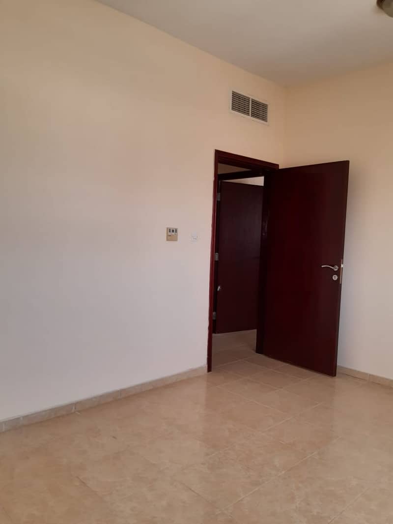 2 Bedroom Hall Available For Rent in Al Jurf Aera Near To Ajman Court Cheapst Price 26k Only
