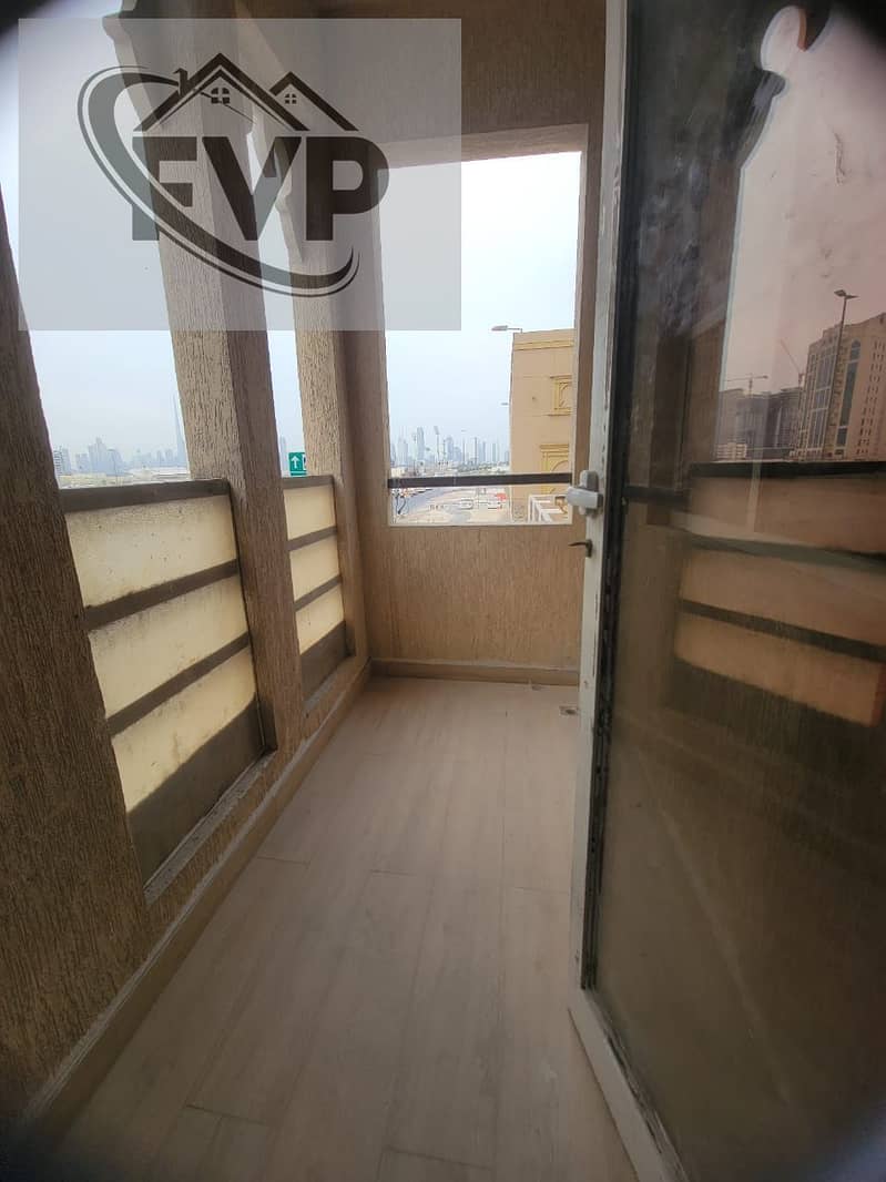 ELEGANT 2 BEDROOMS IN AL JADDAF | BURJ KHALIFA VIEW | NEWLY RENOVATED