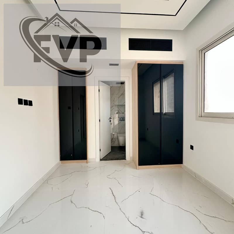 ELEGANT 2 BEDROOMS IN AL JADDAF | BURJ KHALIFA VIEW | NEWLY RENOVATED - Image 13