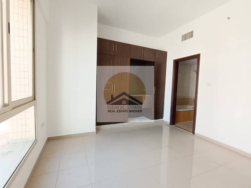 Stunning 1BR Apartment | Wardrobes Balcony | 4 Chqs 50k