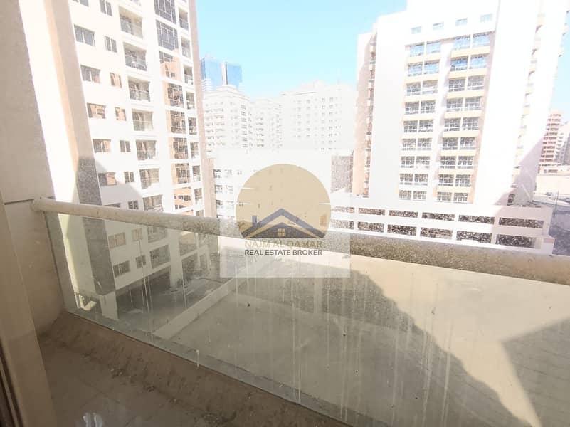 Stunning 1BR Apartment | Wardrobes Balcony | 4 Chqs 50k