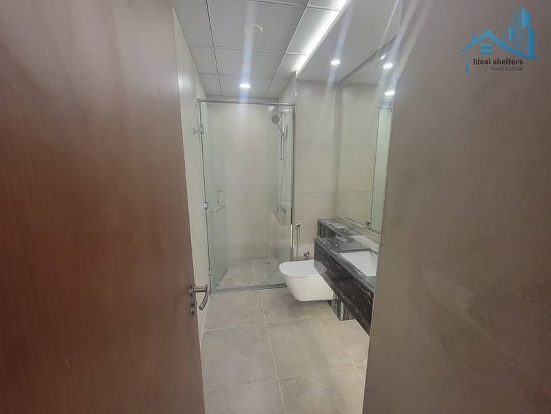 Sophisticated 1-BR | High-End Amenities | NEAR METRO - Image 6