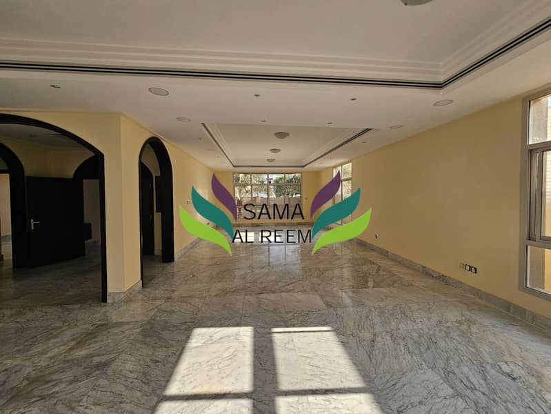 Independent | Private Pool | 4 Bed +Maid | Garden