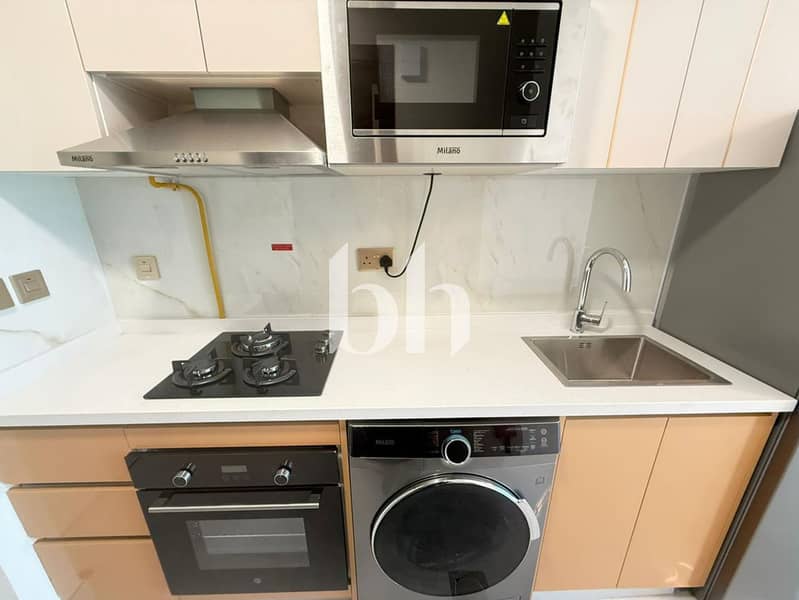 Modern Studio | Stunning Views | Brand New