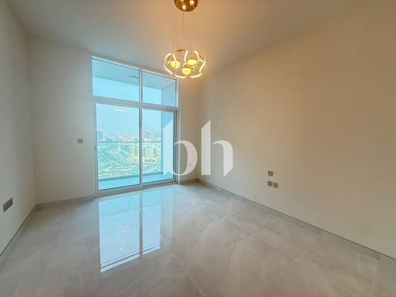 Modern Studio | Stunning Views | Brand New - Image 8