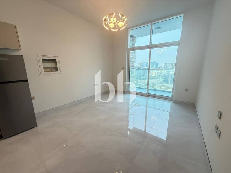Modern Studio | Stunning Views | Brand New - Image 9