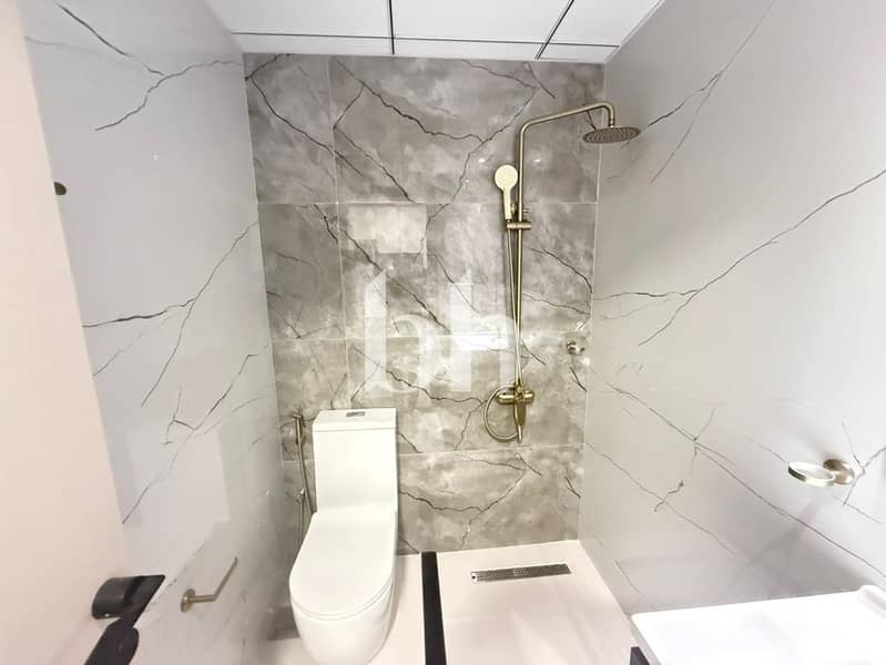 Modern Studio | Stunning Views | Brand New - Image 20