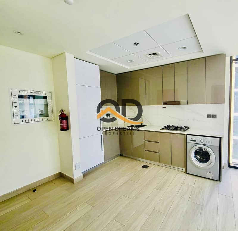 Modern Apartment for Sale | Azizi Riviera | Meydan - Image 6