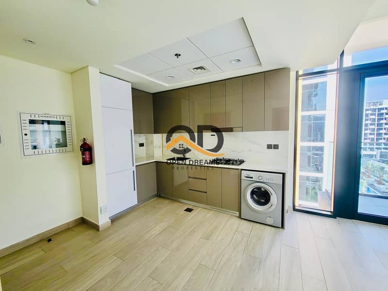 Modern Apartment for Sale | Azizi Riviera | Meydan - Image 8