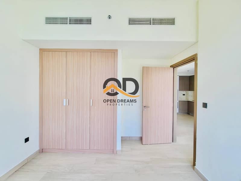 Modern Apartment for Sale | Azizi Riviera | Meydan - Image 13
