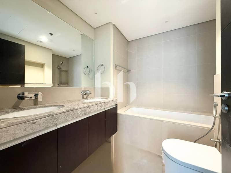 Great Size | 2 Bath | Unfurnished with Appliances - Image 10