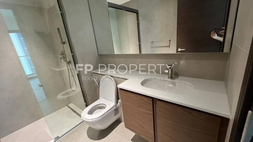 1BHK | Prime Location | Bright Layout | Vacant - Image 10