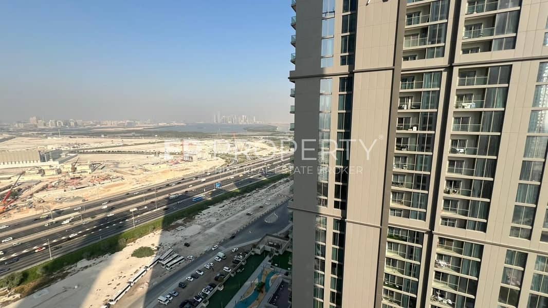 1BHK | Prime Location | Bright Layout | Vacant - Image 11