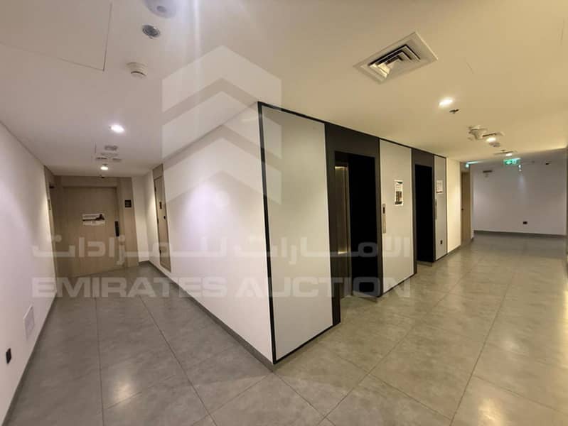 Empire Residence - Part of property