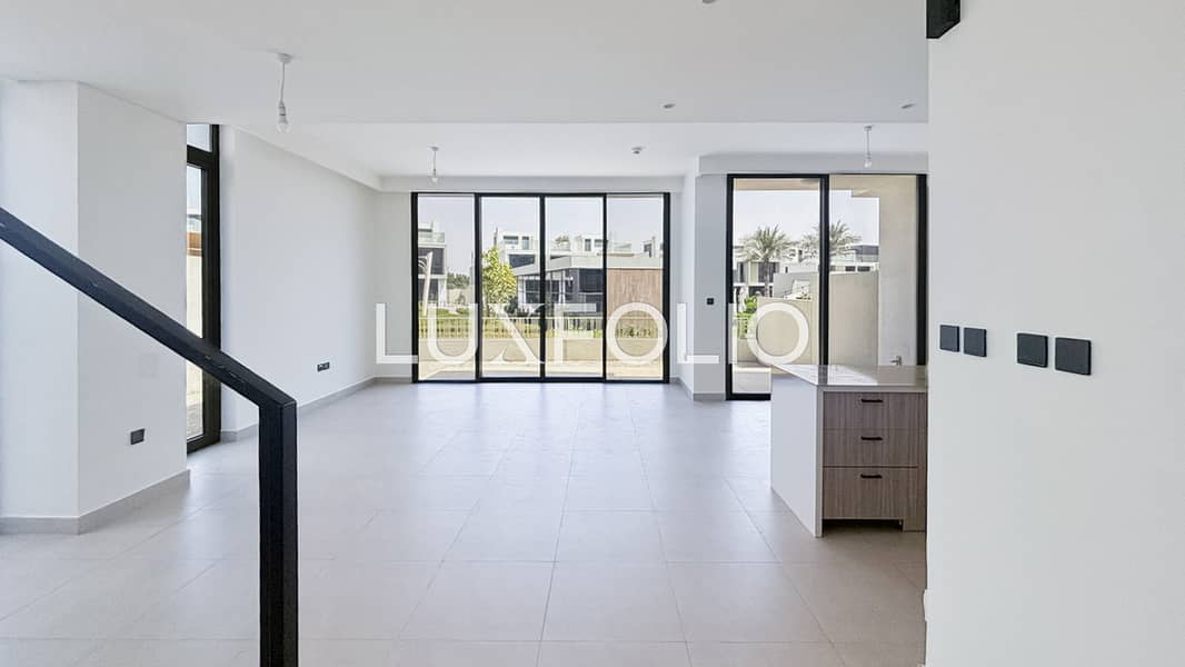 Single Row | Close To Amenities | Ready January