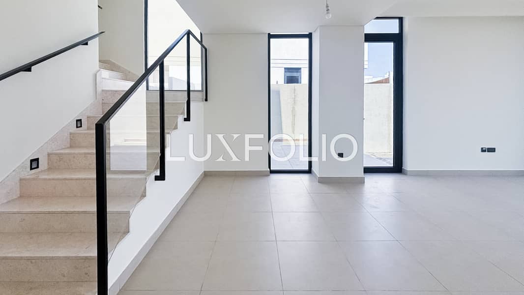 Single Row | Close To Amenities | Ready January