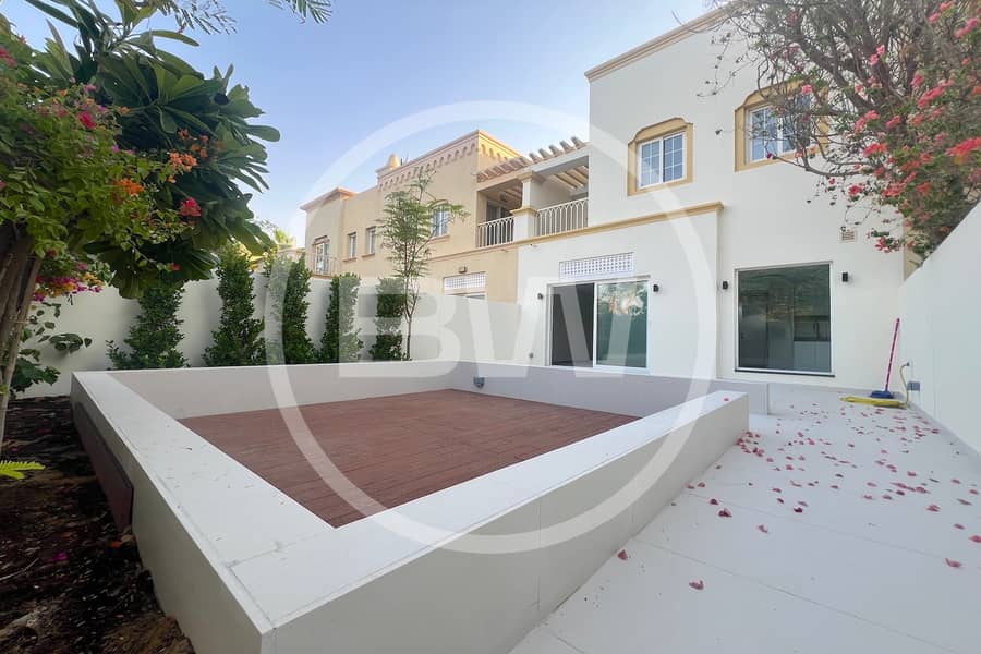 PARK AND POOL BACKING | VACANT | 2 BEDROOM