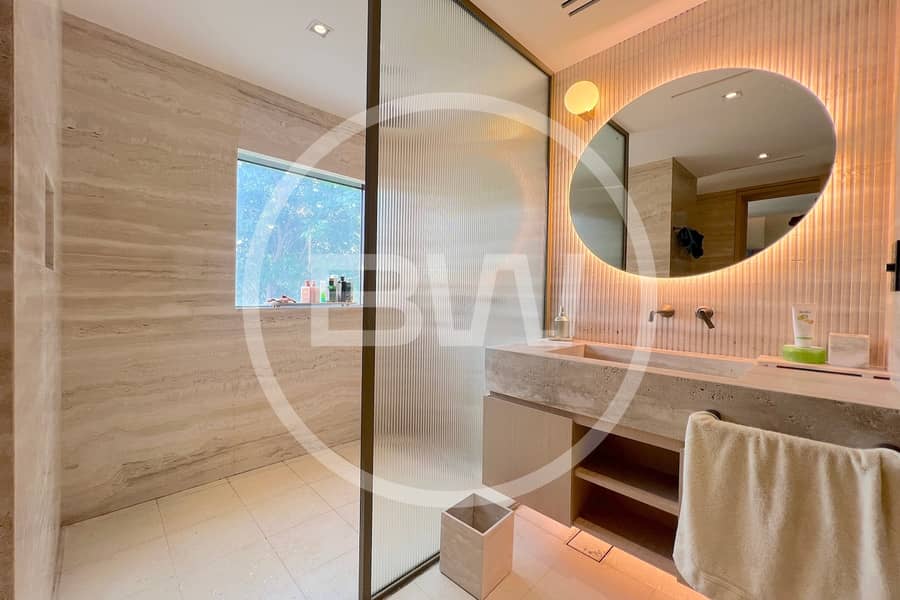 9,298 SQFT | FULLY UPGRADED | PRIVATE POOL - Image 9