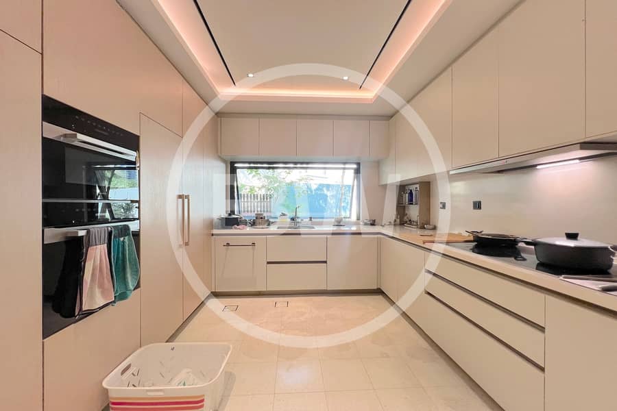 9,298 SQFT | FULLY UPGRADED | PRIVATE POOL - Image 13