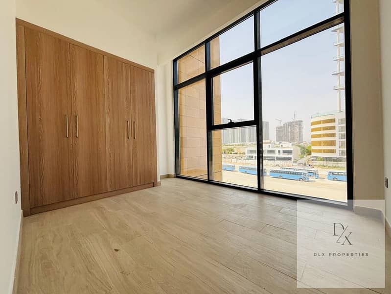 CORNER | READY TO MOVE | EXCLUSIVE - Image 7