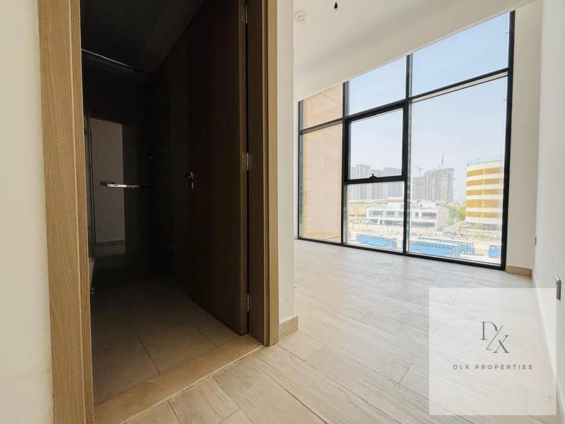 CORNER | READY TO MOVE | EXCLUSIVE - Image 14