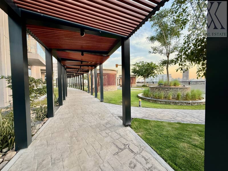 Skyline View | 2 Bed-Convertible | Spacious Layouts - Image 17