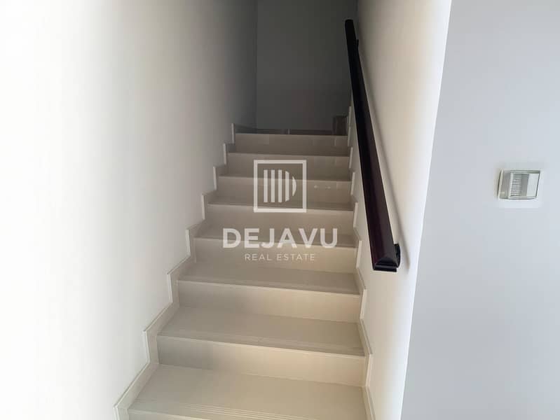 Fully Upgraded | Single Row | Prime Location - Image 7