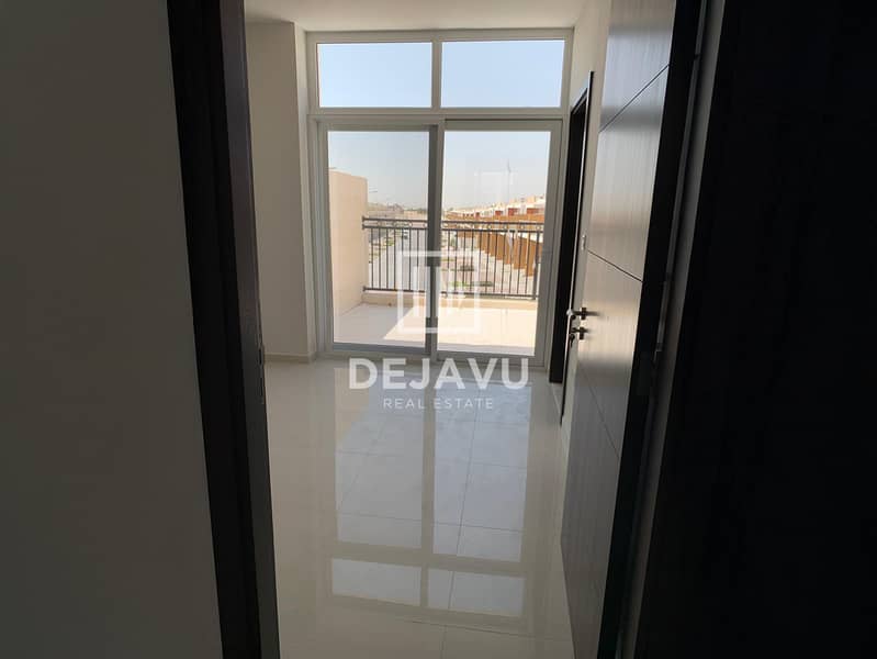 Fully Upgraded | Single Row | Prime Location - Image 10