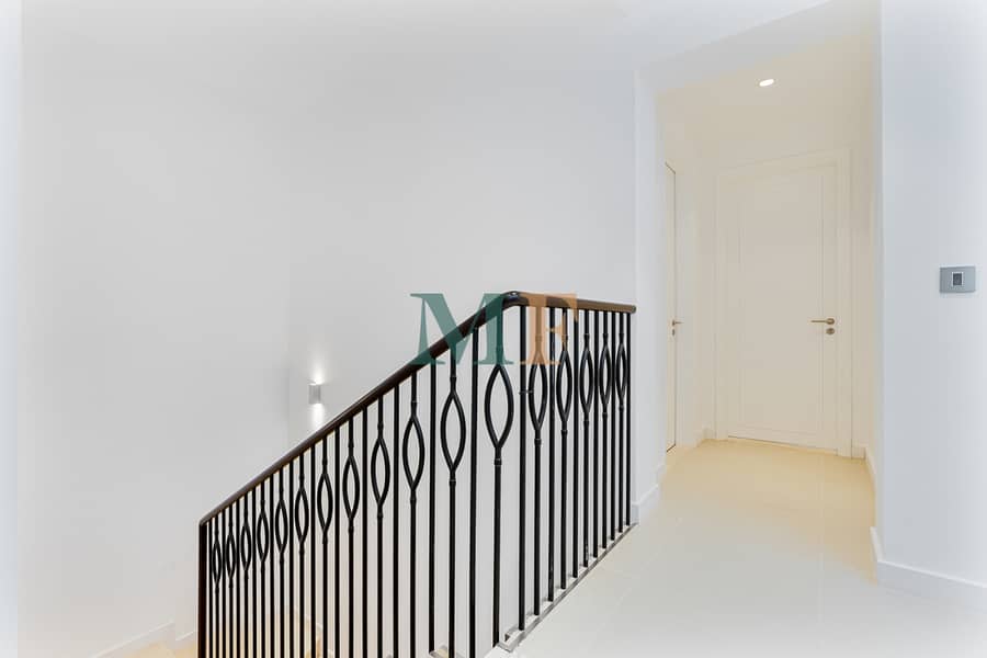 Golf Course View | Immaculate Condition | Rare Unit - Image 10