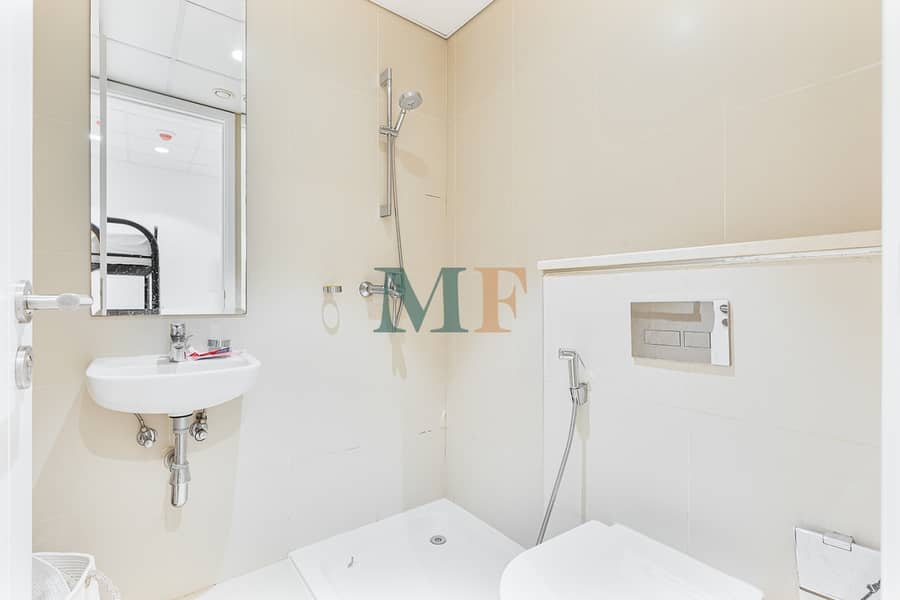 Golf Course View | Immaculate Condition | Rare Unit - Image 24