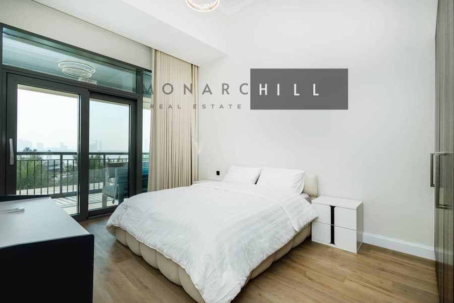 Renovated | Burj Khalifa and Port View - Image 6