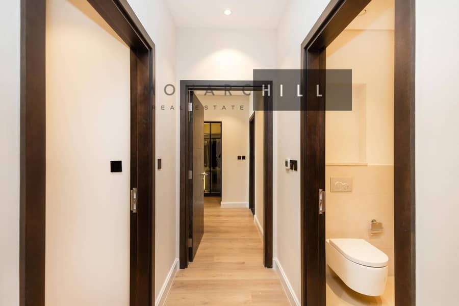 Renovated | Burj Khalifa and Port View - Image 26