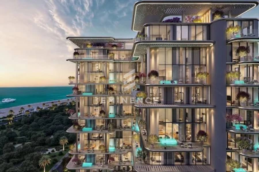 Sea View | Exclusive Beachfront Living - Image 9