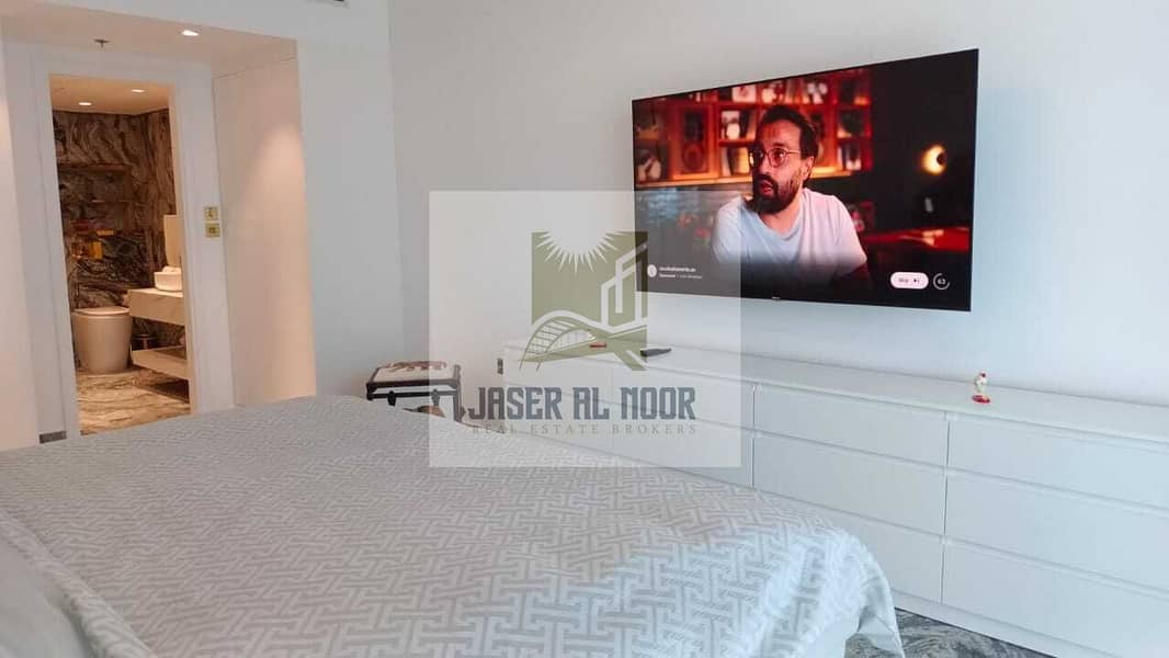 to Metro | Fully Upgraded | Furnished Unit