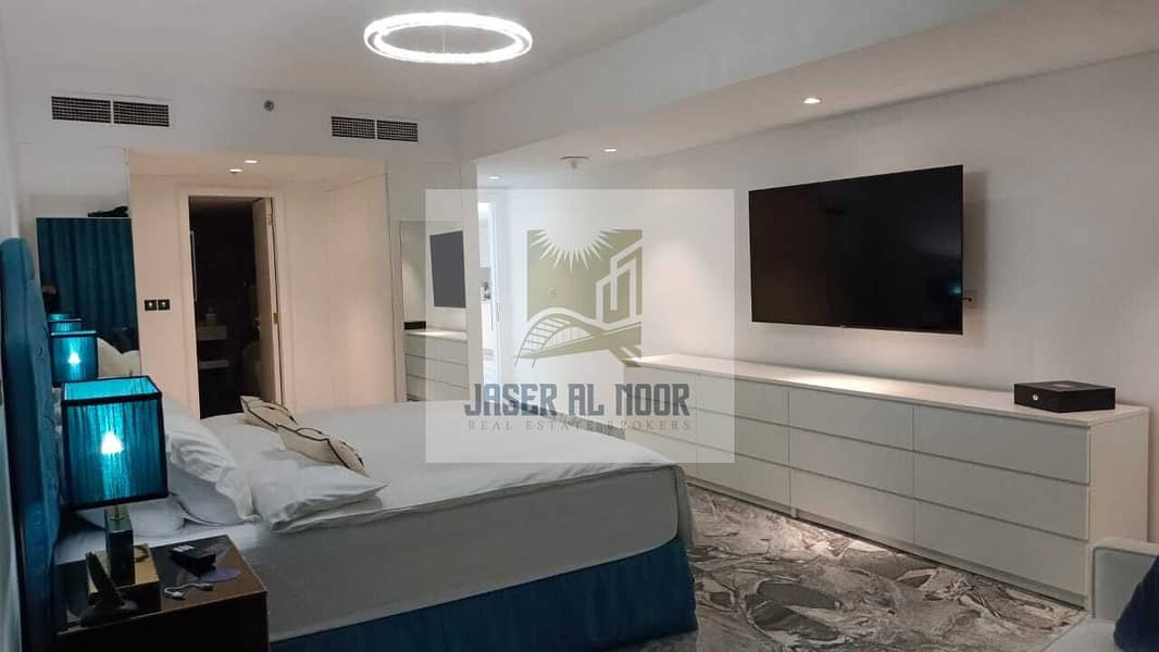 to Metro | Fully Upgraded | Furnished Unit