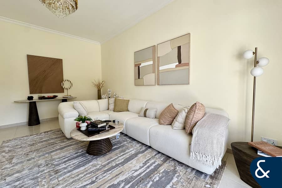 Type 13 | Private pool | Lake view - Image 6