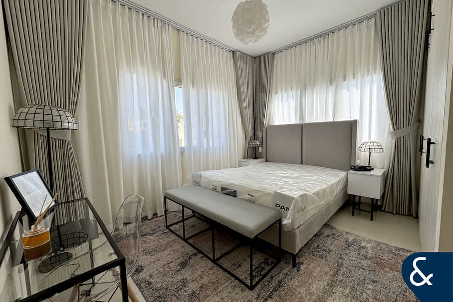 Type 13 | Private pool | Lake view - Image 9