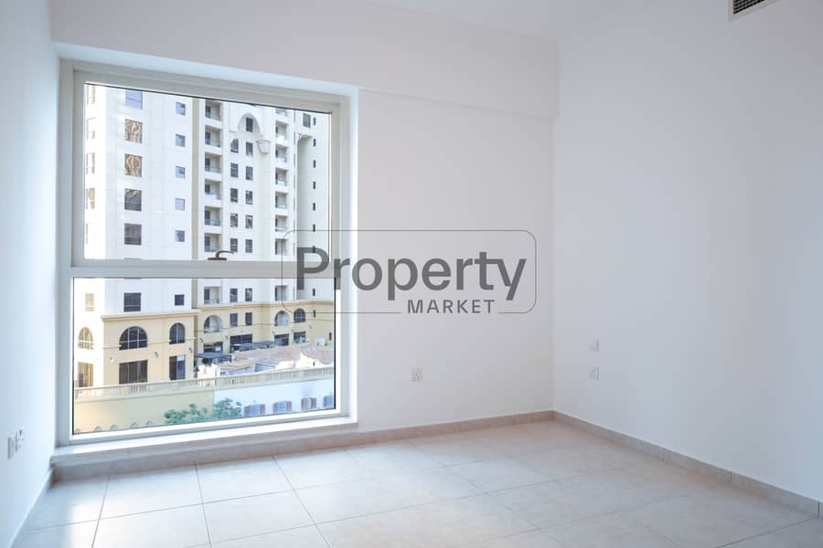 Elegant Apartment | Marina City Views | Bright 1BR - Image 9