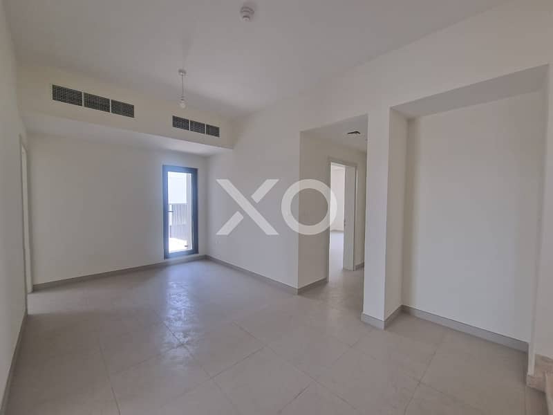 Single Row | Huge Garden | Next To Beach - Image 19