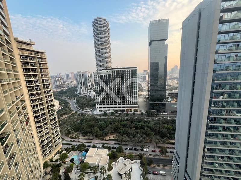 Vacant | Fully Furnished | High Floor - Image 8