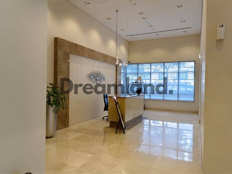 2BR | Burj & Fountain View | Prime Location - Image 7