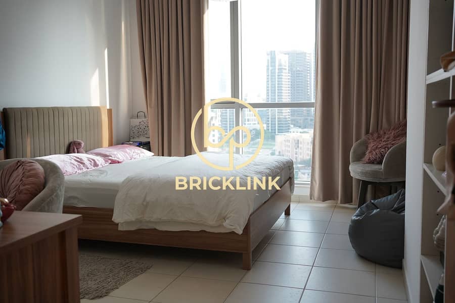 High Floor | VOT | Spacious | Downtown - Image 6