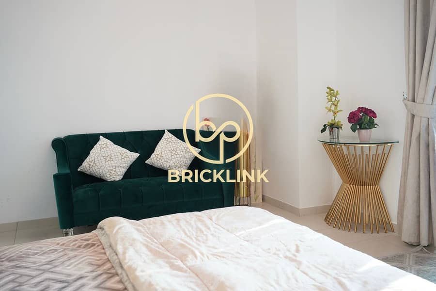 High Floor | VOT | Spacious | Downtown - Image 8