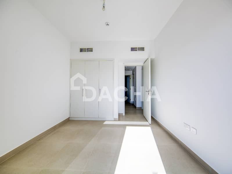 Single row / Vacant now/ Amazing community - Image 10