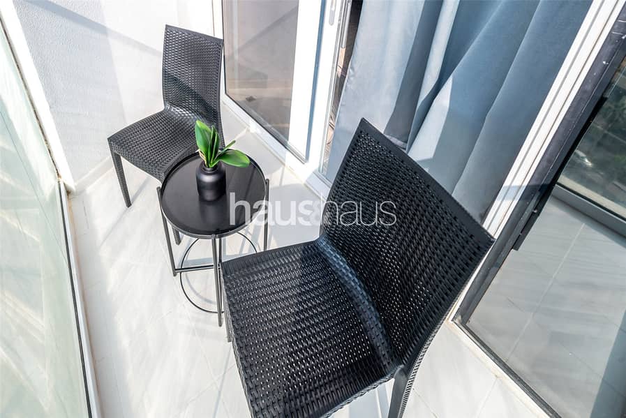 Exclusive | Premium Furniture | Bright and Airy - Image 9